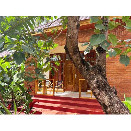 Arusha Explorers Lodge