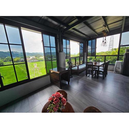 ASHBURN'S TRANSIENT Bauang La Union - BARKADA ROOM, LIMITED PARKING, SELF CHECK-IN, SELF SERVICE