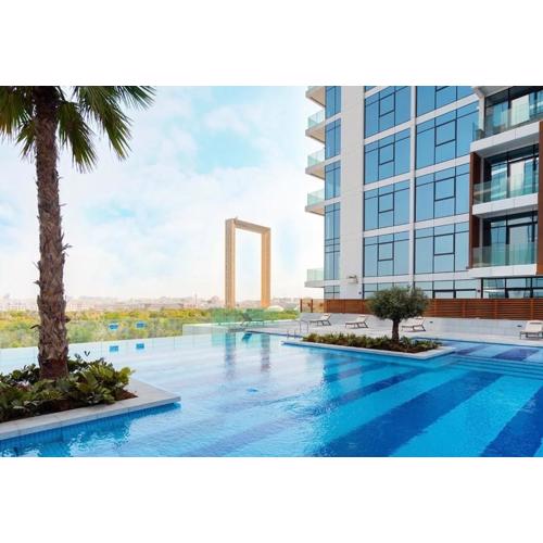 ASHRI Luxe apt, with Dubai Frame only 5 mins Downtown Dubai near Metro