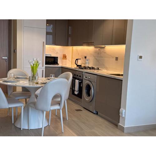 ASHRI luxurious apt in Meydan Riviera 44