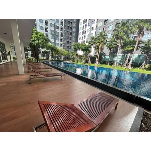 Aspire Rattanatibet 2 at MRT Purple Line