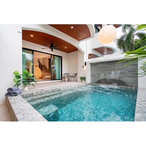 At Bangla Patong Pool Moon villa