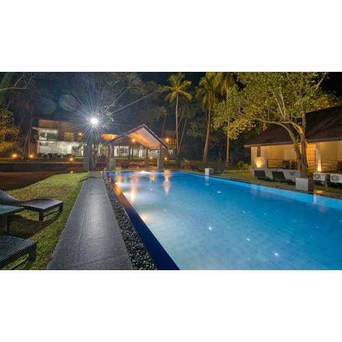 Athena Lake by Seedevi