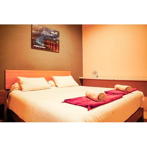 Audah Syariah Residence Mitra RedDoorz