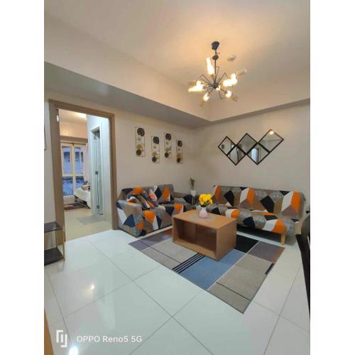 avah Family room NAIA T3