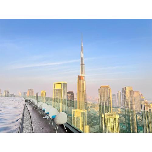 AvalonStay - Paramount Midtown Dubai High Floor With Burj Khalifa view & Infinity Pool
