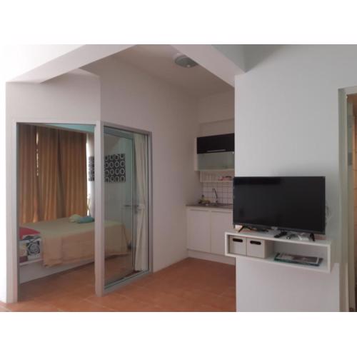 Avatara Condo B24 by malai