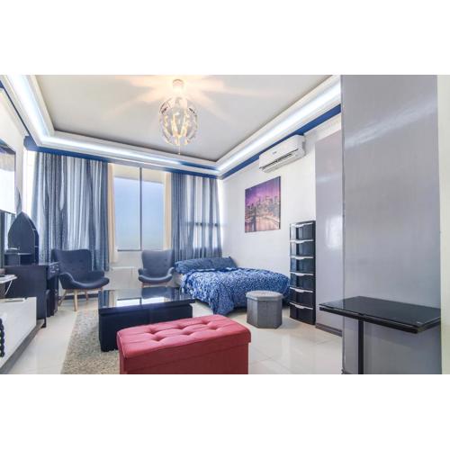 Avenir Condo for rent near IT Park Cebu with FREE Netflix, 49-inch Samsung Curve TV