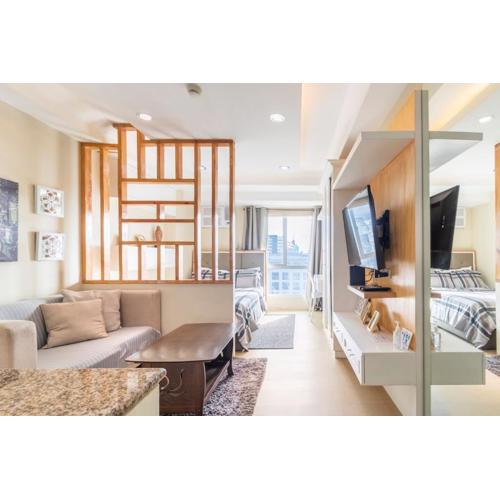 Avida Towers Cebu 2017, Fast wifi 195mbps, Netflix 50in Smart TV