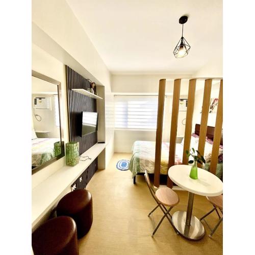 Avida Towers Condo Near Peoples Park and Roxas Night Market