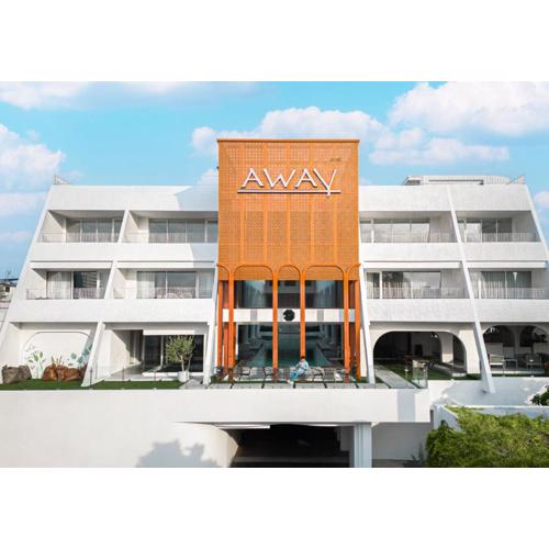 Away Bangkok Riverside Kene