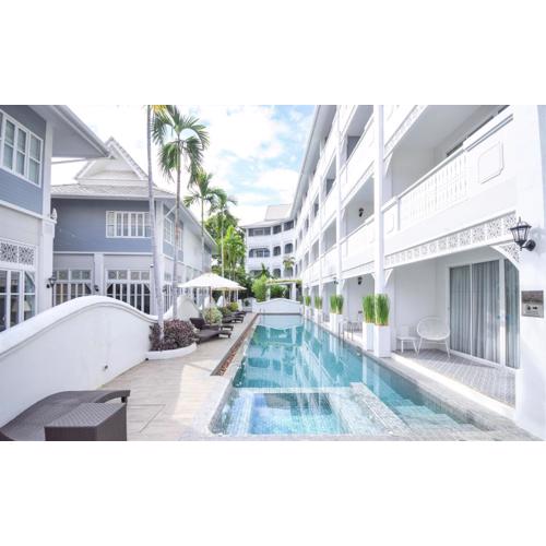 Away Chiang Mai Thapae Resort A Vegan Retreat