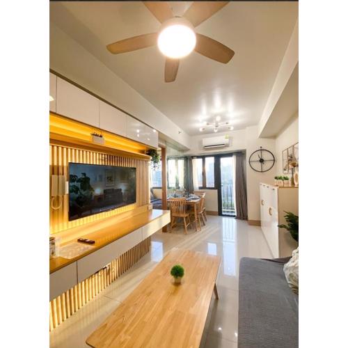 Awesome Corner at Shore 3 Mall of Asia near Airport