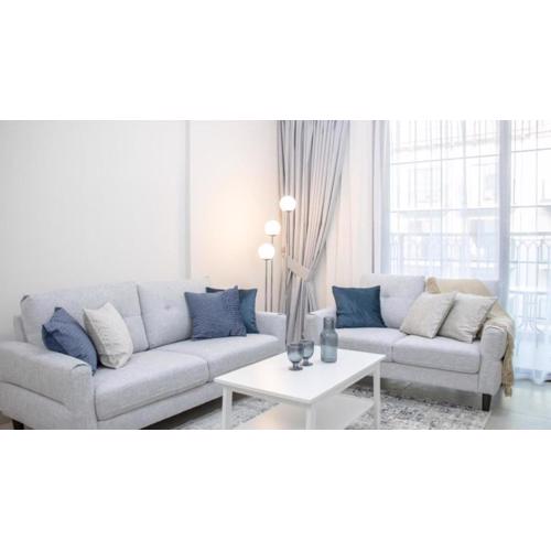 AWS Holiday Homes - Indulge in Elegance