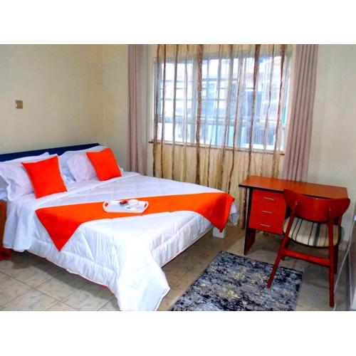 Axis Garden Suites 8-Bedroom Villa Near JKIA & SGR