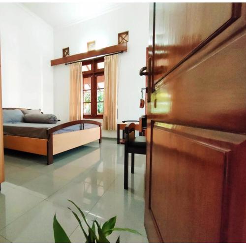 Ayodya Inn , Yogyakarta Lodging , Digital Nomads , Entrepreneurs Centre , CoWorking Space , CoLiving , Kost Lengkap , Exclusive Boarding House and Student Accommodation in Jogjakarta City Center !