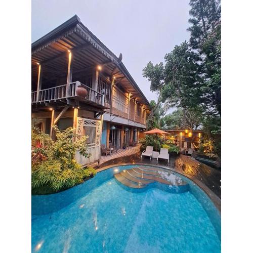 Ayu Dira Heritage House