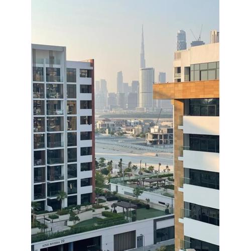 Azizi Riviera studio