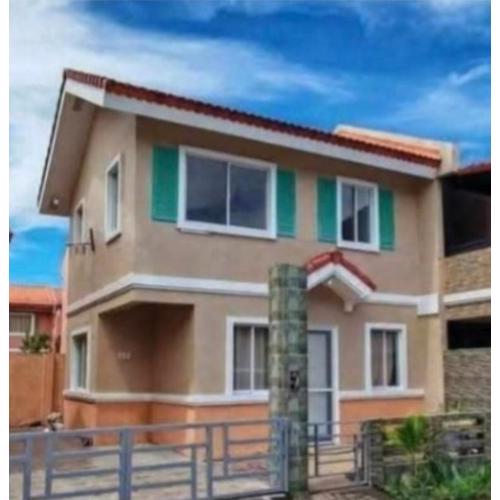 AZ's Place, comfy and homey vibes