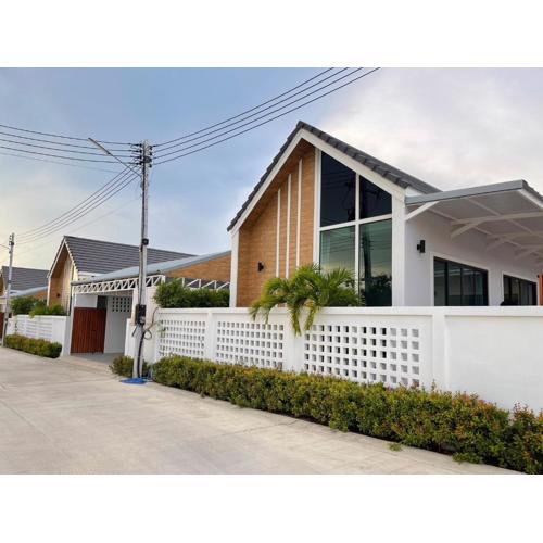 Azure Escape Pool Villas