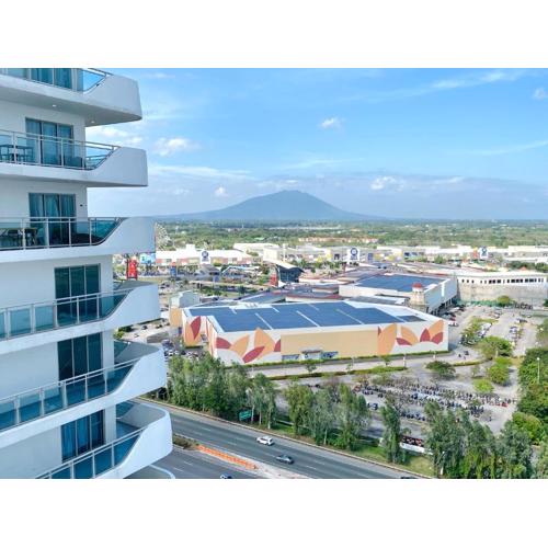 Azure North Staycation - Bali 2115 Unit