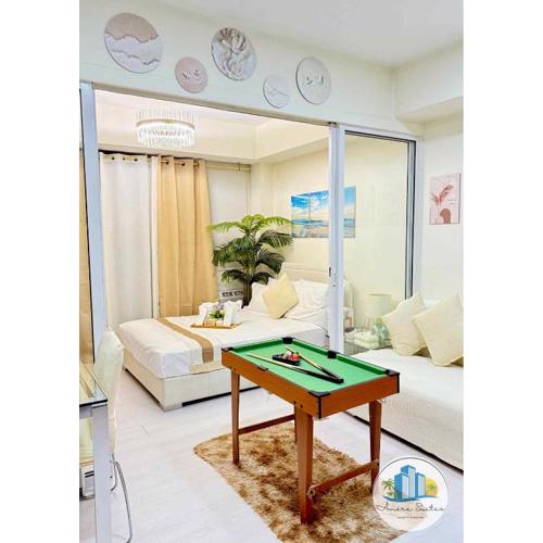 Azure residences by Amóre Suites