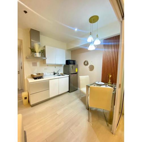 Azure Staycation PH 1503