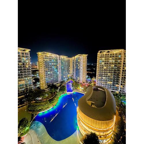 Azure Tranquil Staycation