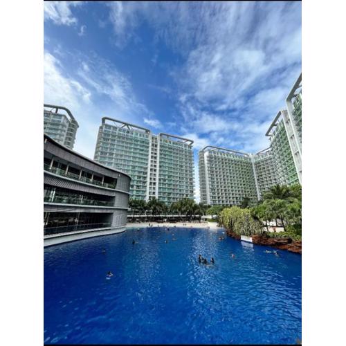 Azure Urban Resort Residence