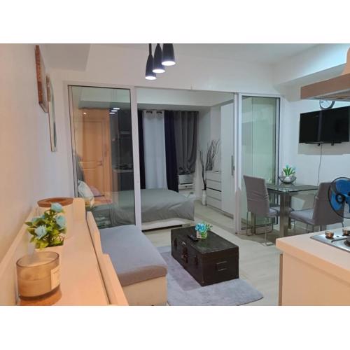 Azure Urban Resort Residences