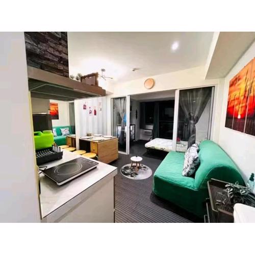 Azure Urban Resort Staycation By Yana