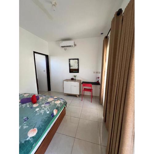 B-local mong guest house