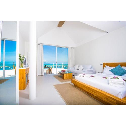 B1 Beachfront Apartments