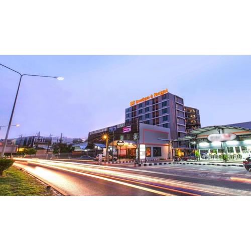 B2 Phuket Boutique & Budget Hotel