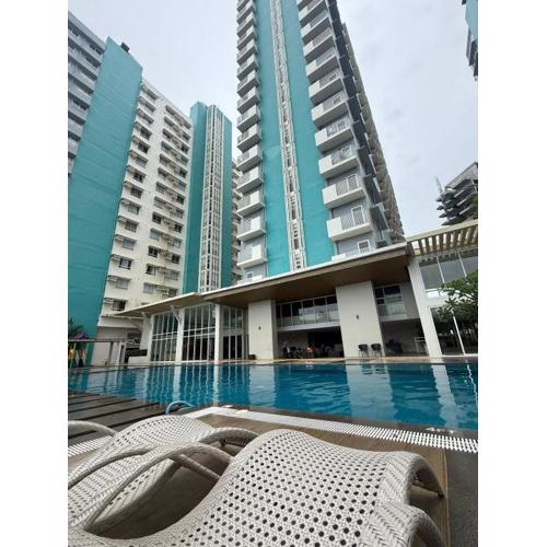 B522 Mesavirre Garden Residences