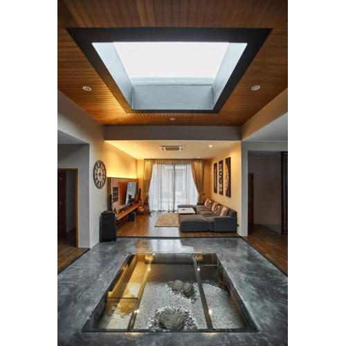 Baan Bua BT17 by Villacarte