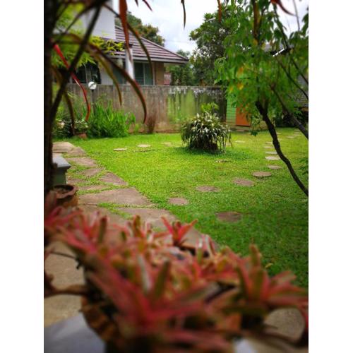 Baan Bua Guest House