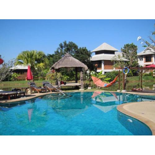 Baan Chai Thung Resort