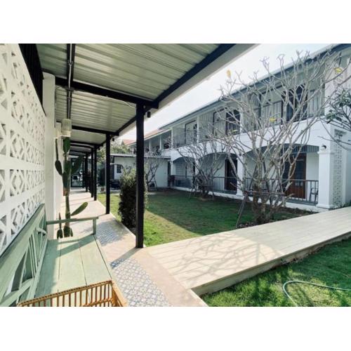 Baan Chiang Bed Lampang