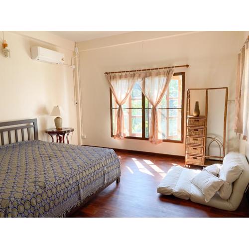 Baan Ko Little House