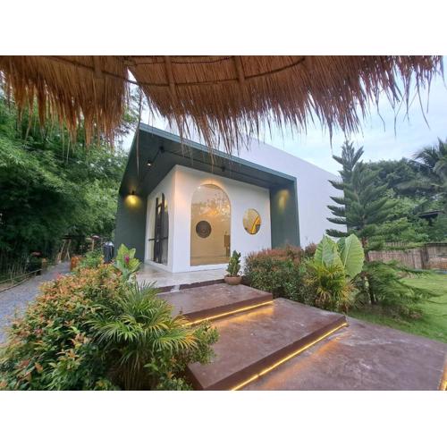 Baan Nai Baan Nok Resort