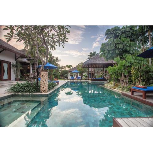 Baan Pinya Balinese Style Pool Villa