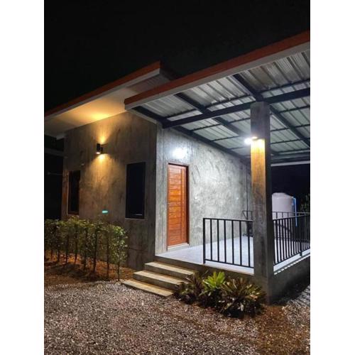 Baan Raweewan Resort