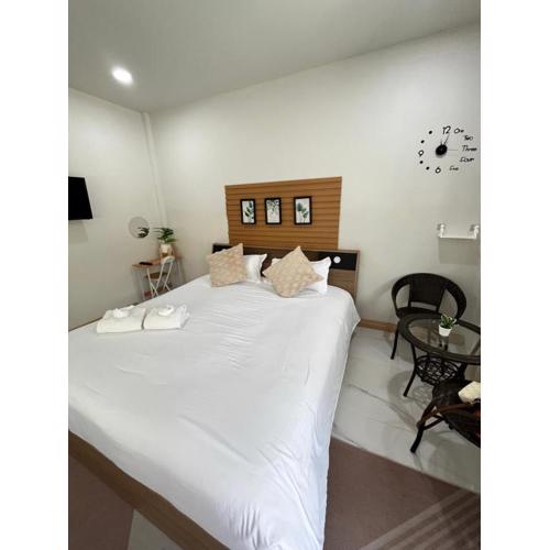 Baan Sabai Singha Park