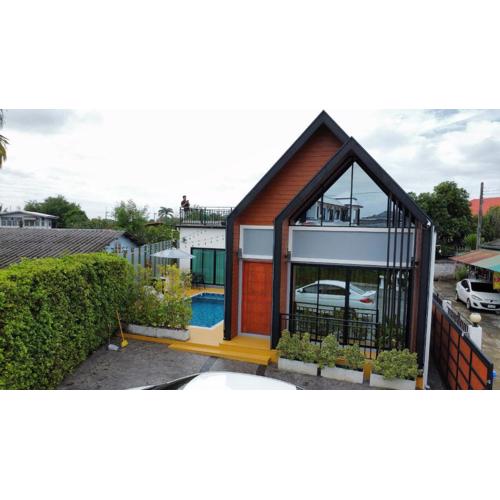 Baan Salmon Pool Villa Chiang Mai