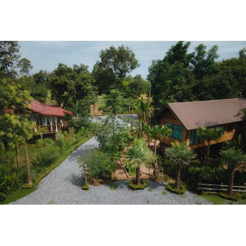 บ้านสวนแก้วคำแพง Baan Suan Kaew Khampaeng