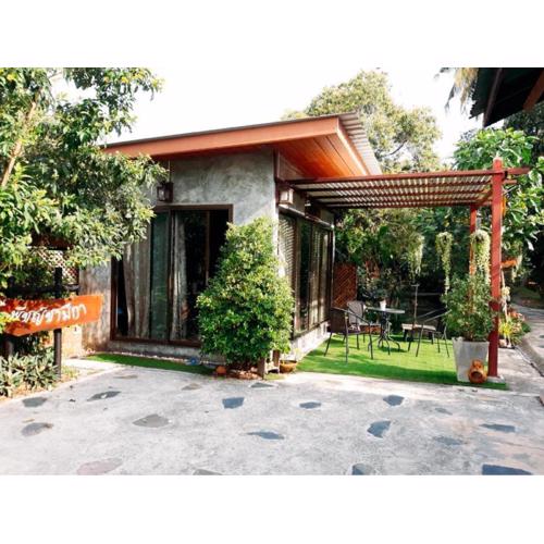 Baan Suan Phidchamika