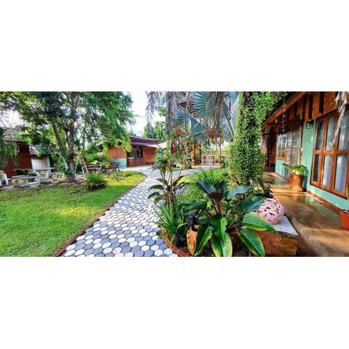 Baan Suan Taboon Homestay