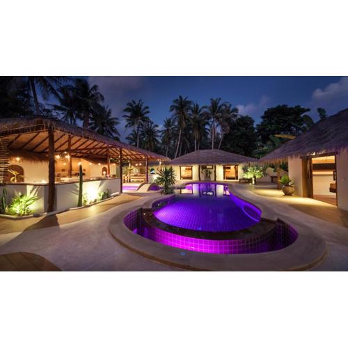 Baan Thamarchat 3 villas 13 bedrooms & Shala