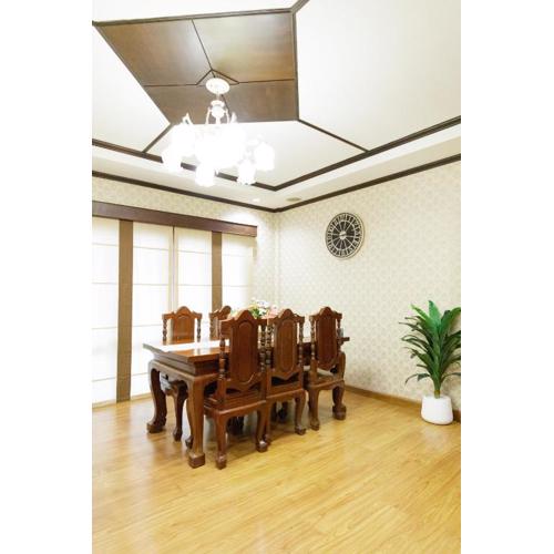 Baan Weekday at chiangmai old town